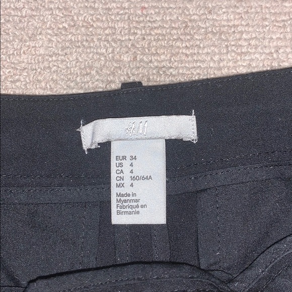 H&M Black Skinny Pants - Picture 4 of 4